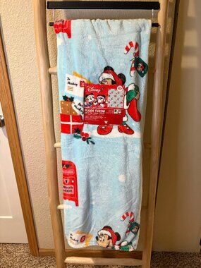 Disney Mickey Minnie Christmas Plush Throw Blanket Holiday 60x70 Blue NWT